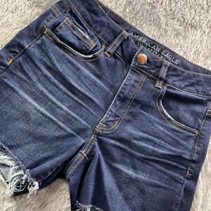 American Eagle Jean Shorts Womens 6 Blue Cutoffs Hi-Rise Shortie Jorts Whiskered
